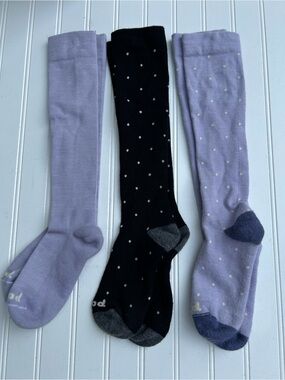 Pacas Socks Compression Knee-High Dot Pattern Lavender Black Lot of 3